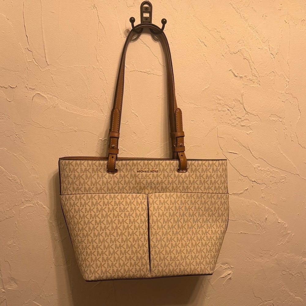 Michael Kors Cream and Brown Signature Tote